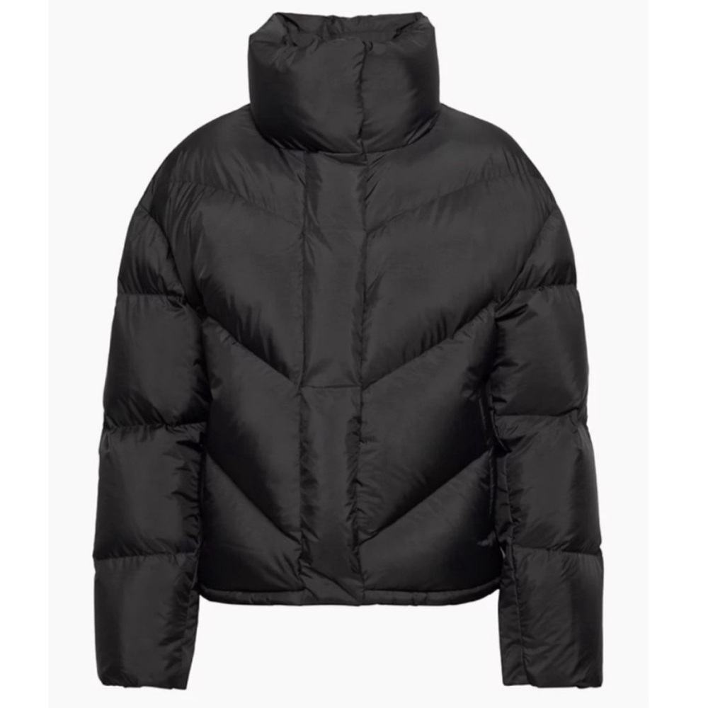 Wilfred Aritzia Black Cloud Puffer Jacket